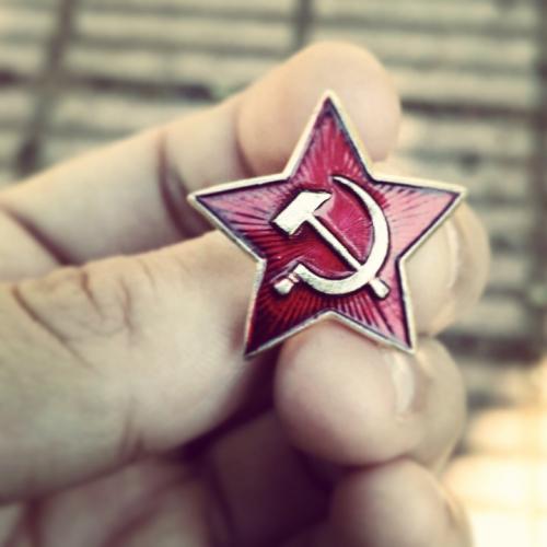 Estrella roja sovietica Prendedor para el go - Imagen 1