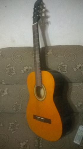 Vendo guitarra acstica Vizcaya por 300000  - Imagen 2