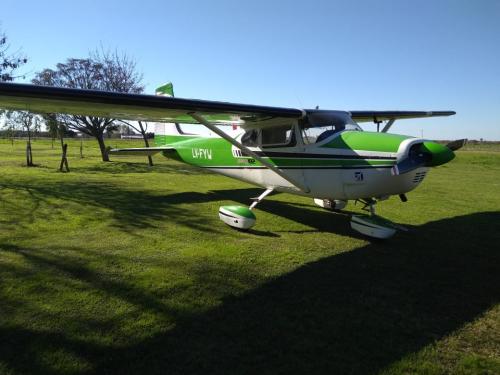 Vendo Cessna 182 modelo1960 Hélice nueva500 - Imagen 1