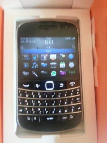 blackberry 4g  9900  en caja con todos sus ac - Imagen 1